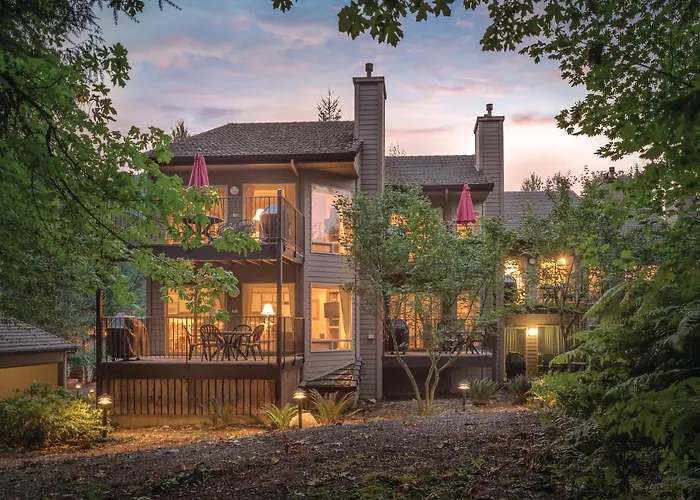 Whispering Woods Resort
